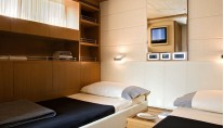 LAVITALEBELA - Twin Cabin